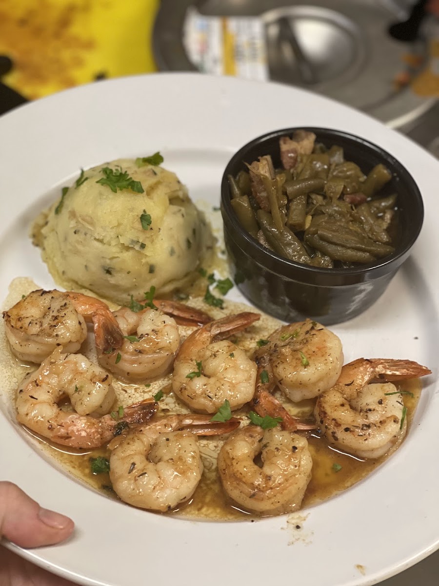 Greenhorn Bar & Grill