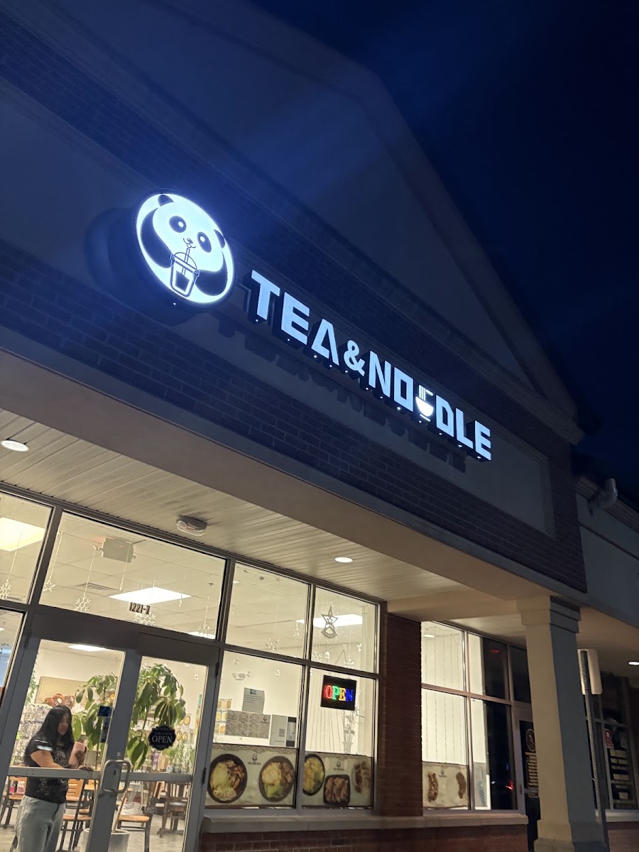 Tea & Noodle