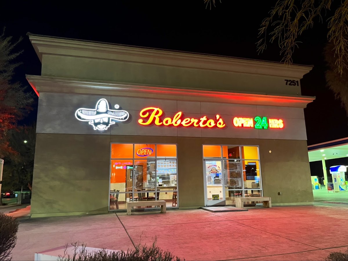 Roberto's Taco Shop