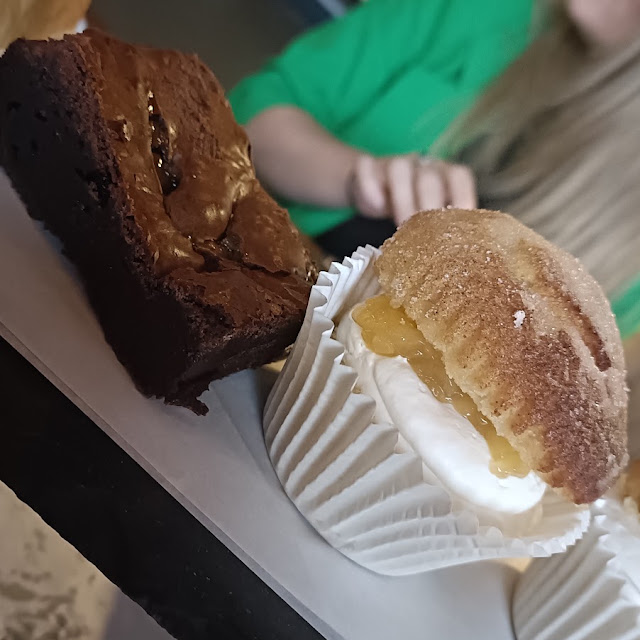 Ice Cream Sandwich