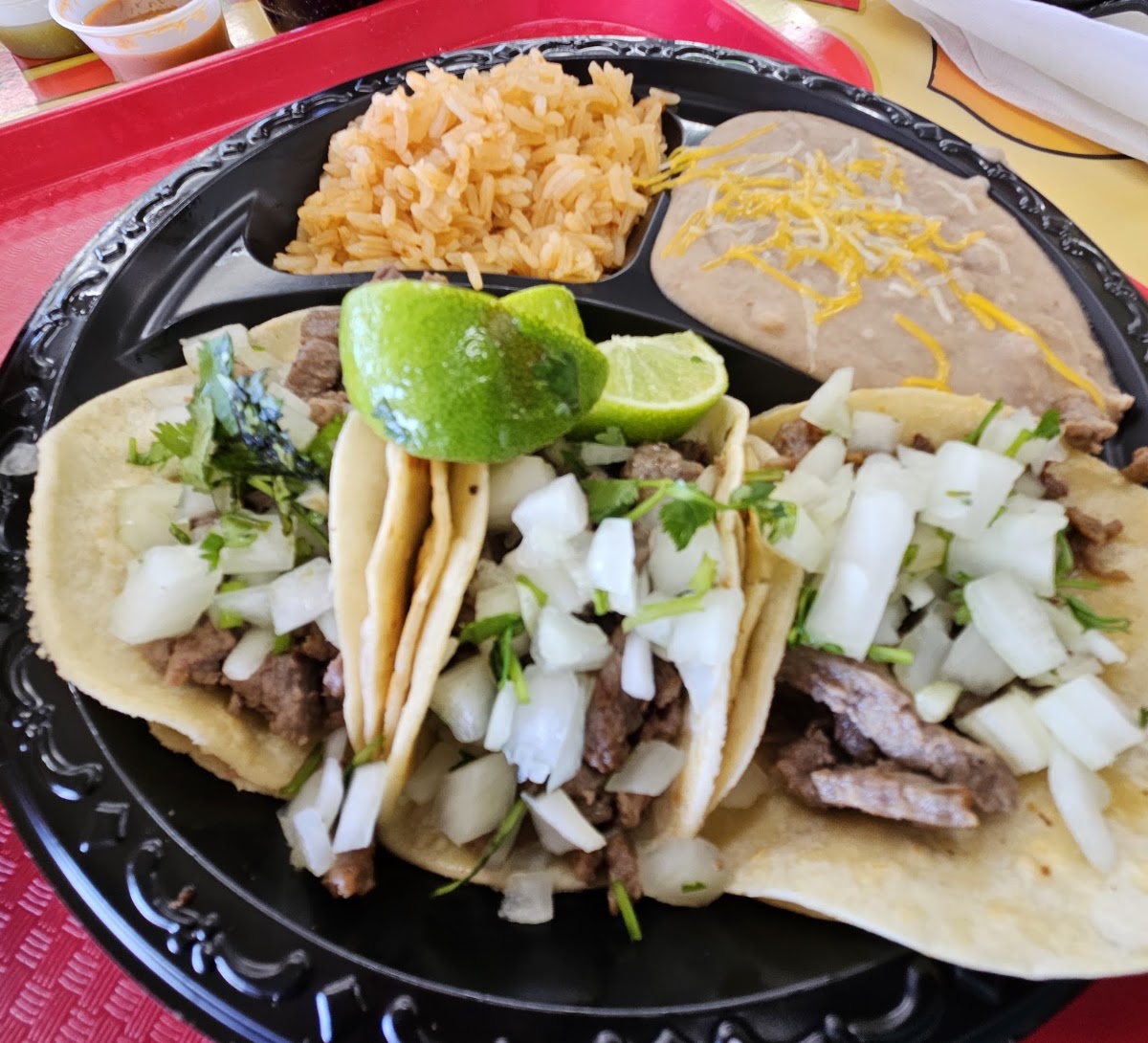 Santy's Taco Shop