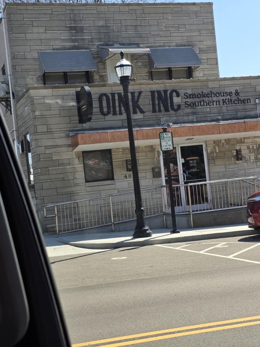 Oink Inc Smokehouse and Southern Kitchen