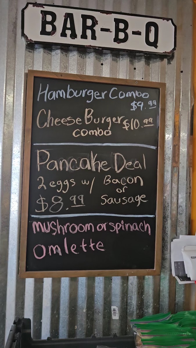 Benji's BBQ menu board