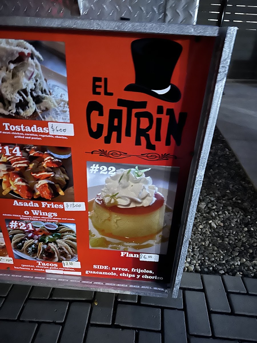 Cathedral Park Food Carts menu board