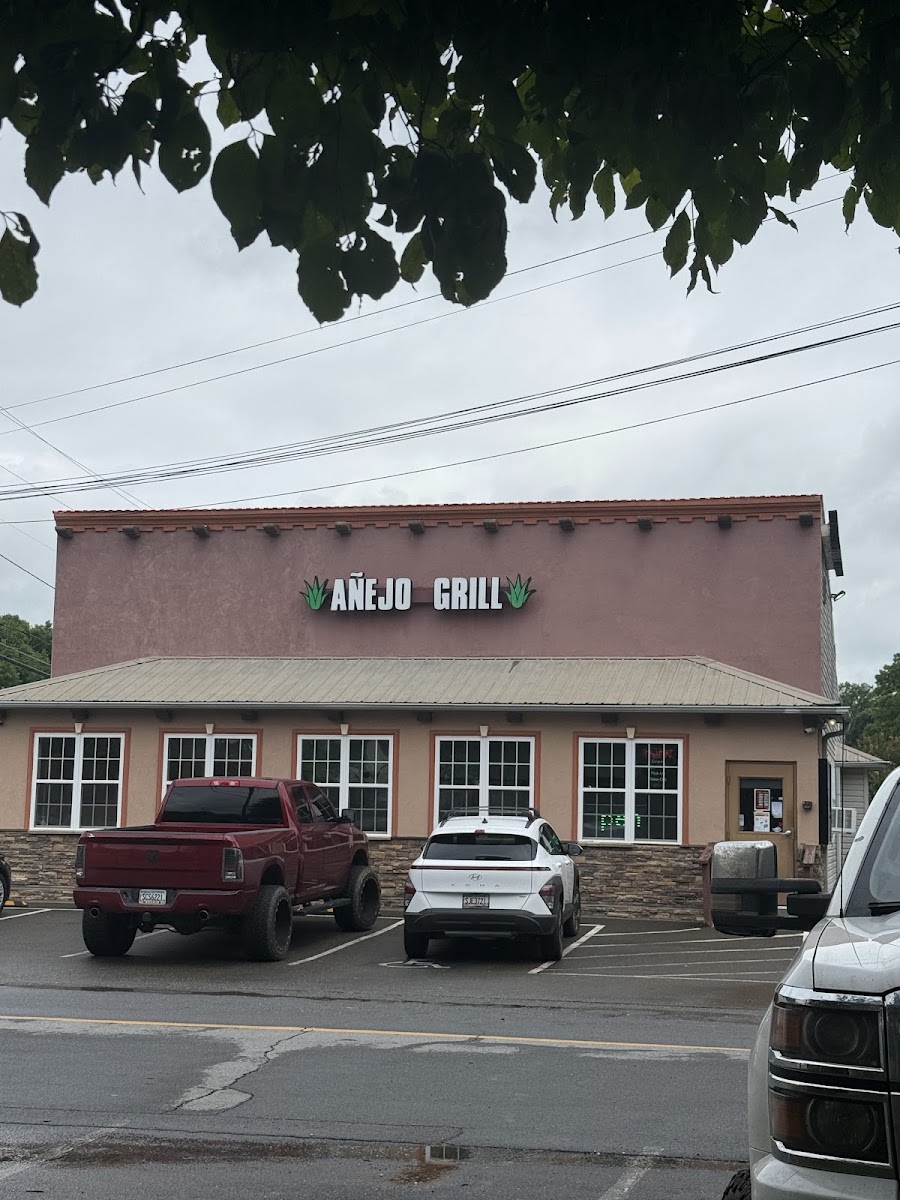 Añejo Grill
